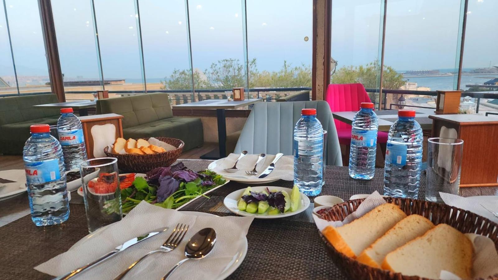 Soffia Hotel Baku Exterior foto